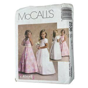 90s McCalls 2536 Sewing Pattern Size CL 6-7-8 Girls Flower Girl Dress UNCUT